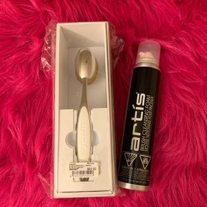 Artis Brush & Cleanser Bundle (Oval 7 Brush)